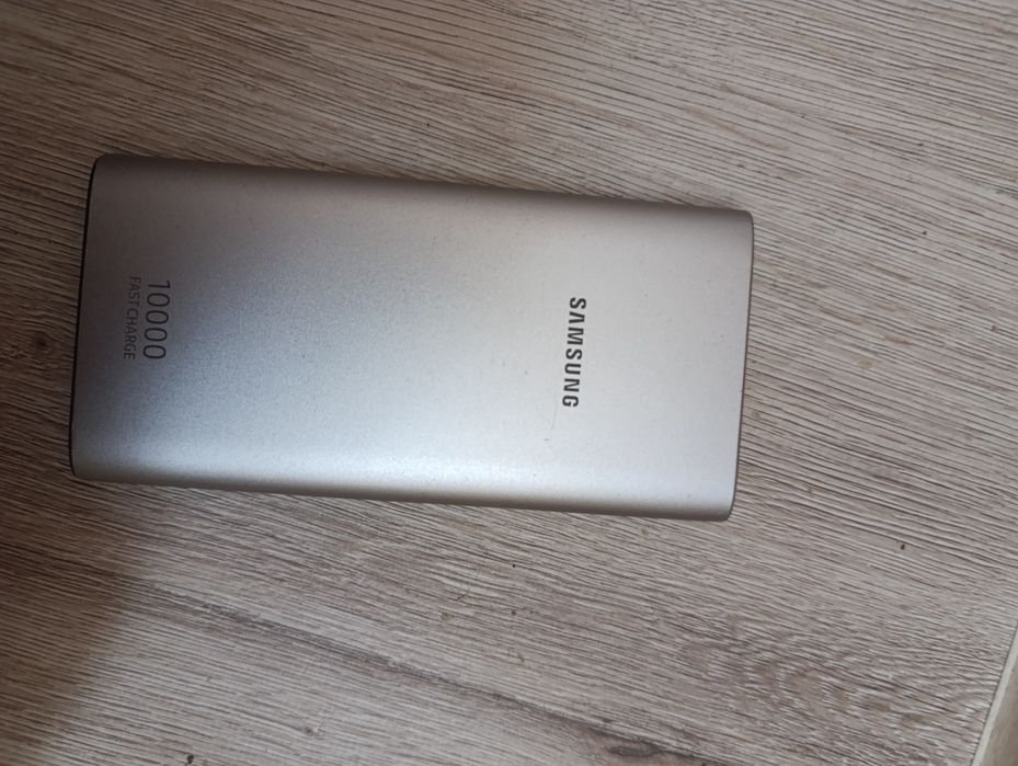 Продам повербанк