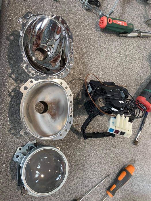 Вакуумно Преникелиране и рециклиране на рефлектори prenikelirane