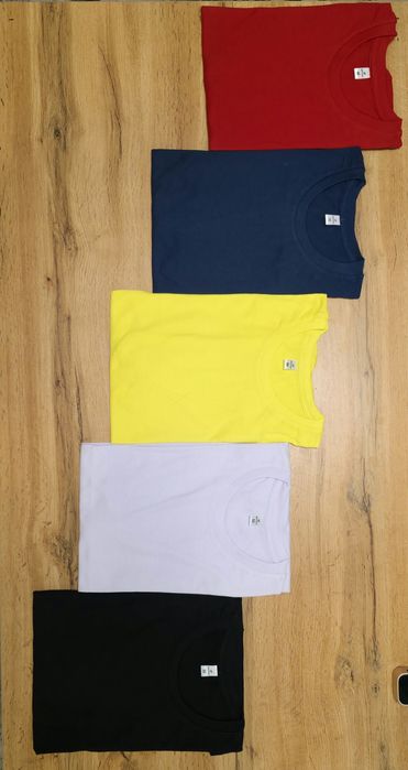 Futbolkalar sifatli fudbolka.
FUDB
Gr