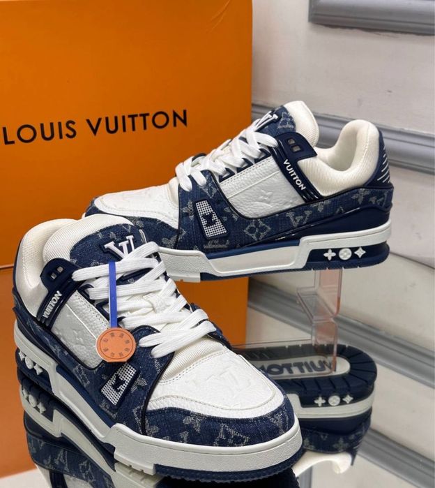 Adidasi Louis Vuitton Trainers baby blue white