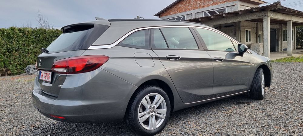 Vând Opel Astra 2016 euro 6!!