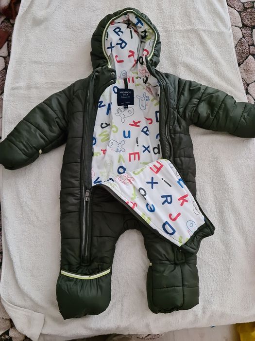 Продам детские комбезы