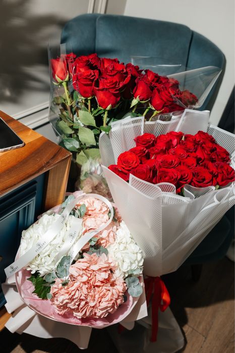 букет из 23 метровых роз