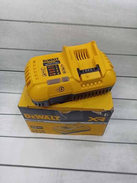 Аккумулятор,зарядное устройство