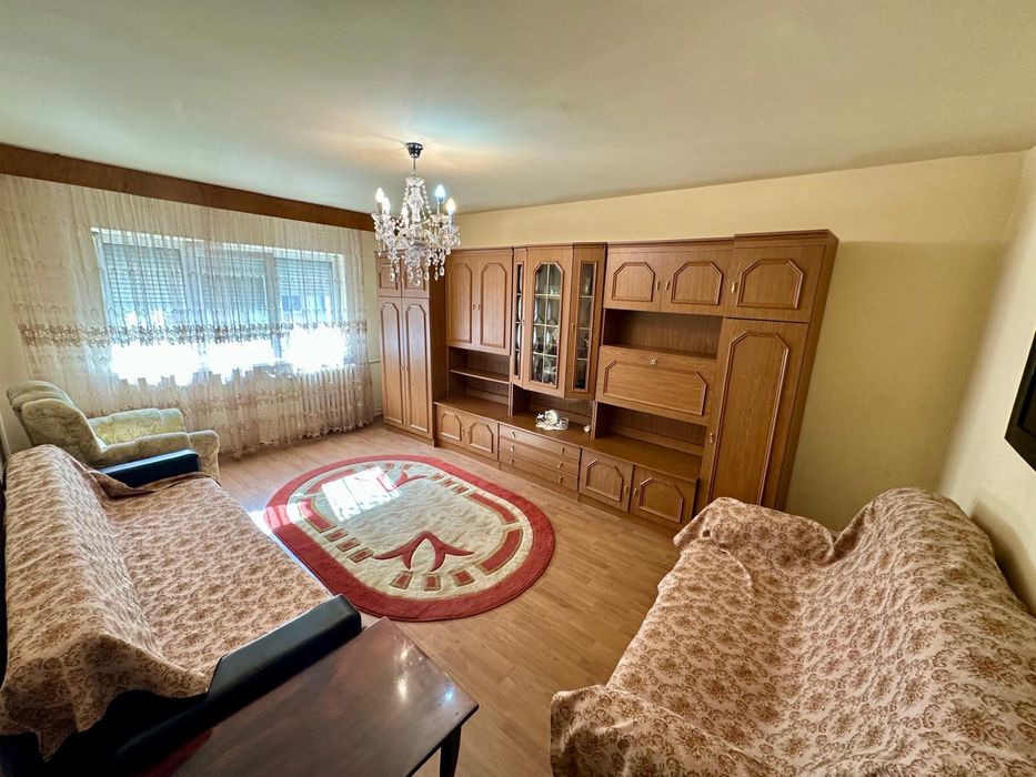 Inchiriez apartament Brazda