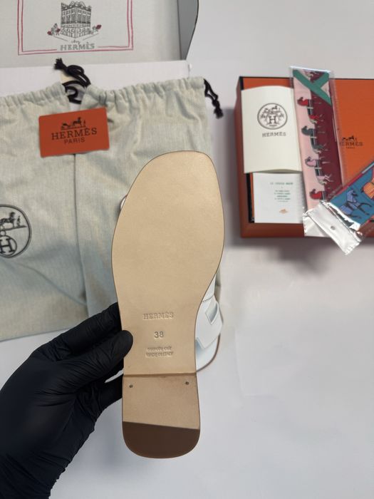 *PREMIUM* Papuci Hermès , Full Box, Mărimi 35/41 , 100% Piele Naturală