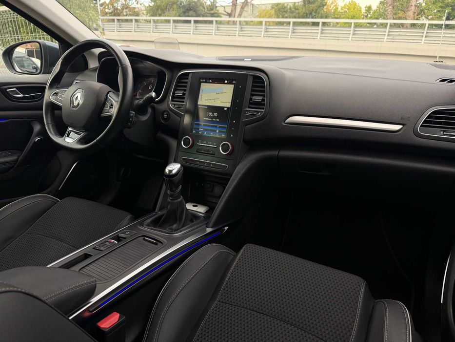 Renault Megane 4 BOSE Edition / 1.5dCi 110Cp / Head-Up / Distronic / RATE / GARANTIE / Lane-Side Assist