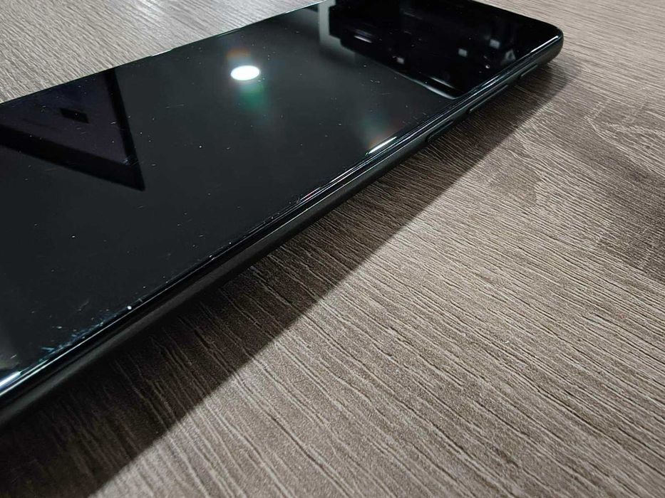 Мобилен телефон Motorola G40