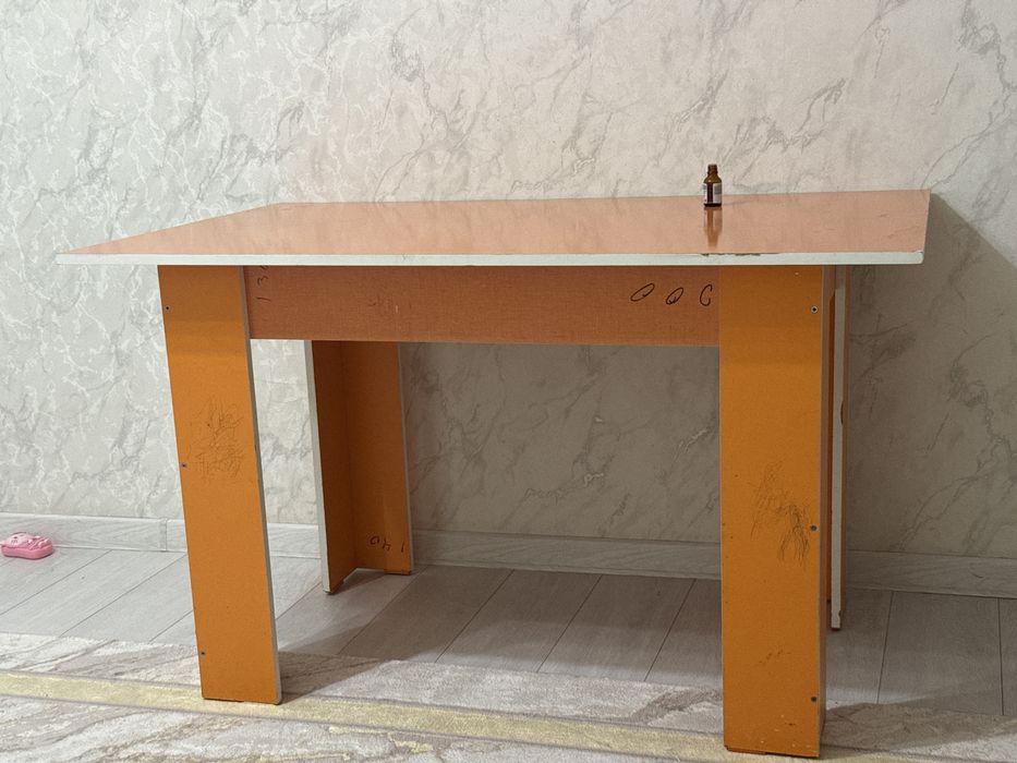 Стол, Стуль, стол