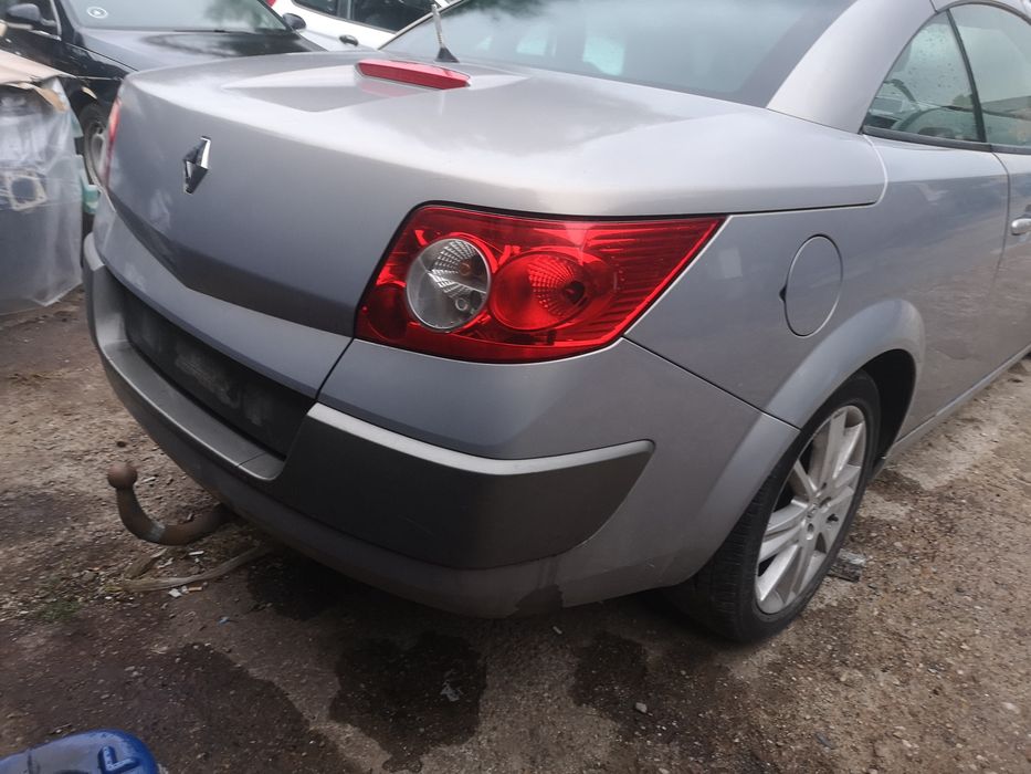 Dezmembrez Renault megane cabrio 2005 2006 2007 2.0 1.6 16v benzina
