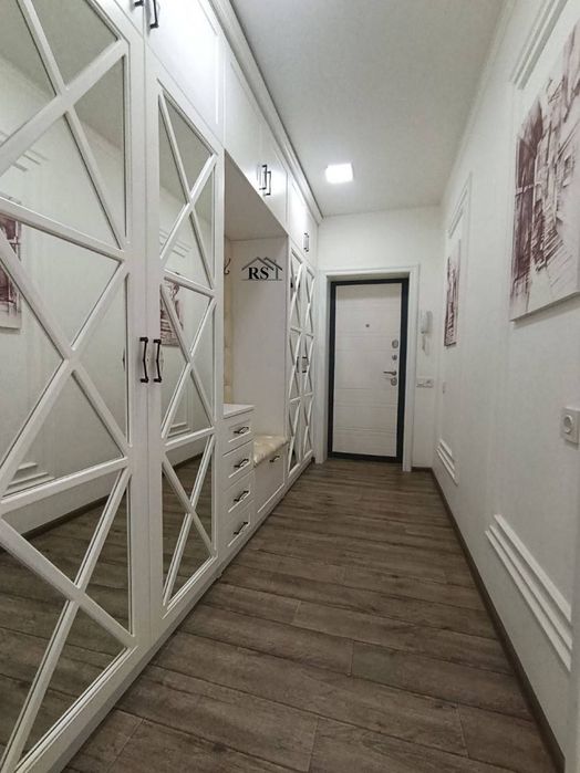 (3) Срочно аренда 3х комнатной на Шахристанской