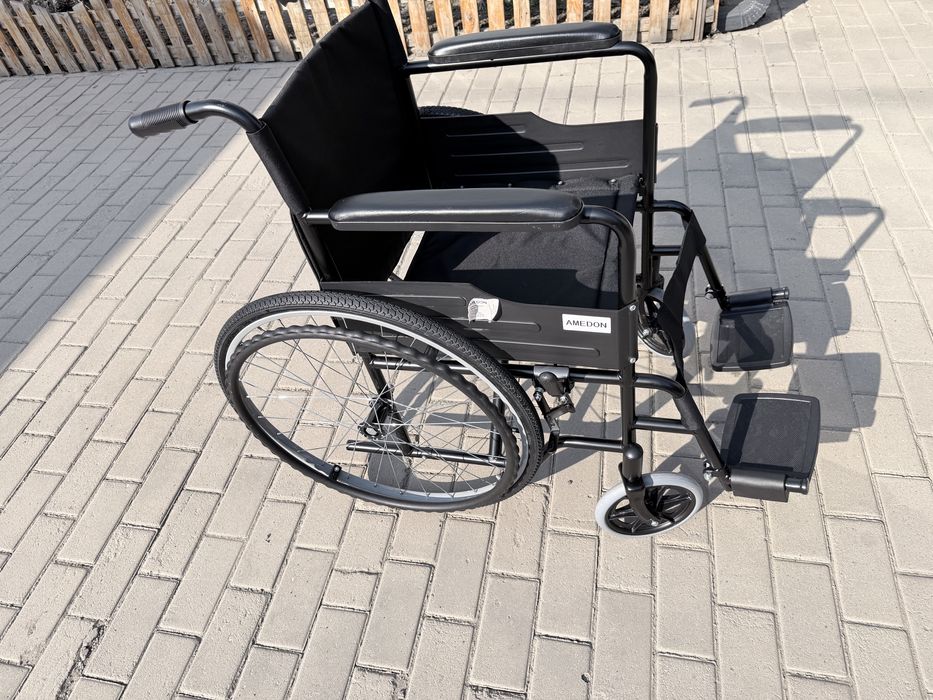 Инвалидная коляска