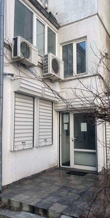 Продава се Офис в Бургас, Център - 273 кв.м за 1008 €/кв.м - Снимка #14