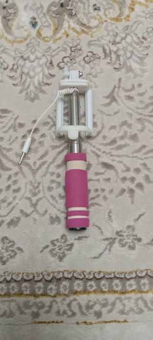 Видеорегистратор и держатель телефона