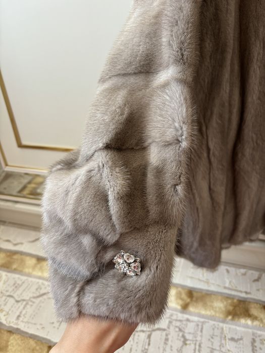 Шуба продается срочно