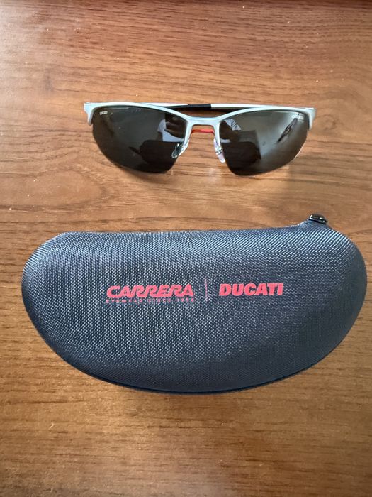 слънчеви очила Carrera Carduc