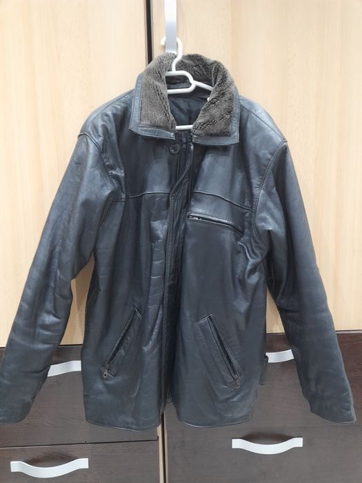 Jacheta din piele