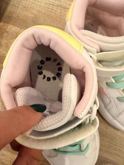 Adidas кецове момиче