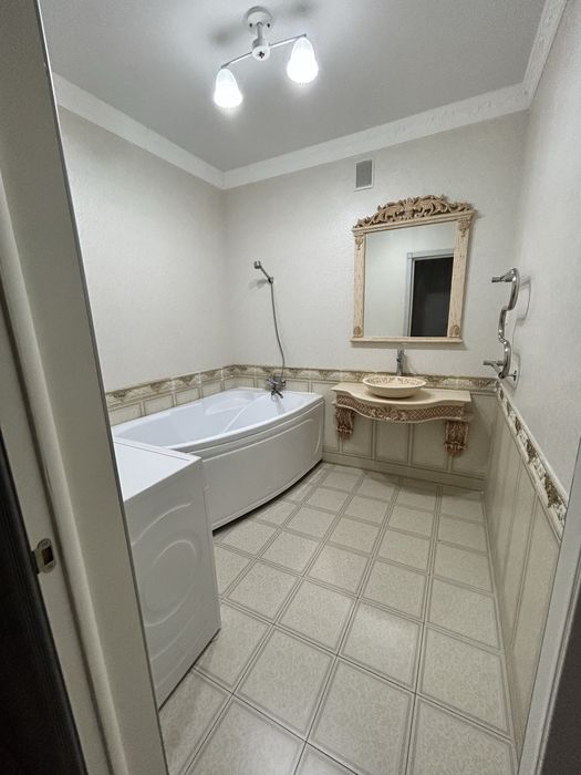 Продам квартиру жк Шатер