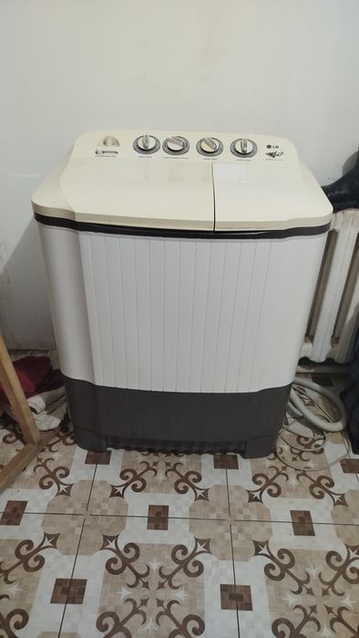 Продам полуавтомат стиралька. 6кг