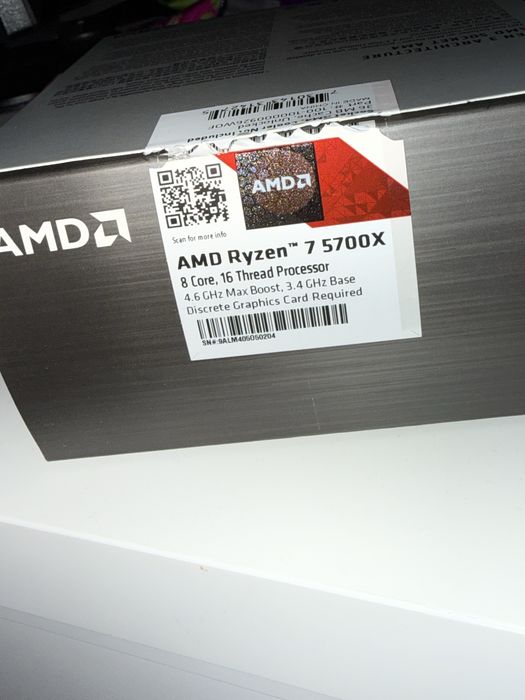 ほぼ新品　AMD Ryzen 7 5700X 国内正規品 AMD Ryzen 7 5700X W/O Cooler CPU + MSI MPG B550