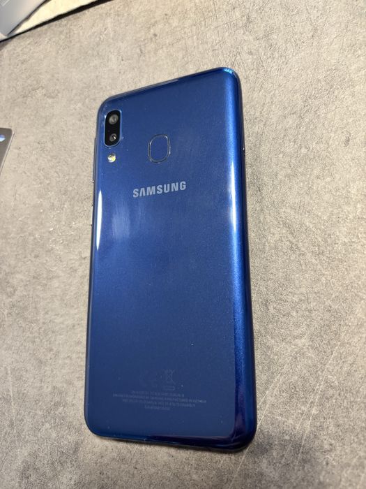 Samsung Galaxy A20e stare foarte buna