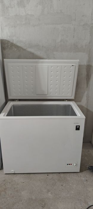 Морозильник 280л