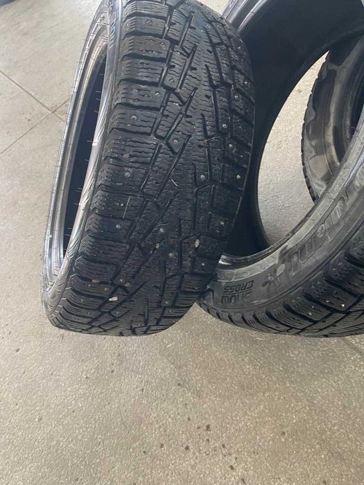 Шины зимние шипованные