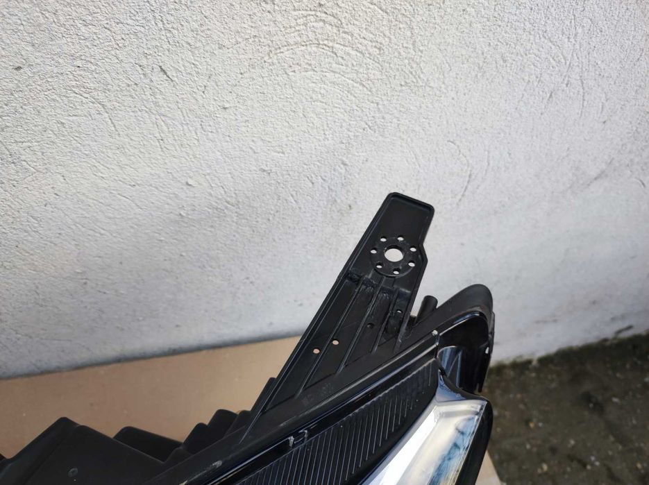 Far stanga Dacia Logan Sandero 3 Jogger 2019 2020 2021 2022