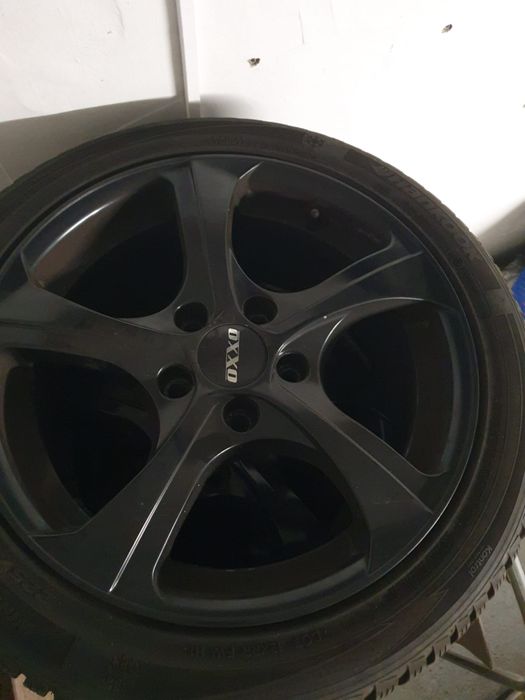 Продавам 4броя джанти с зимни гуми hankook