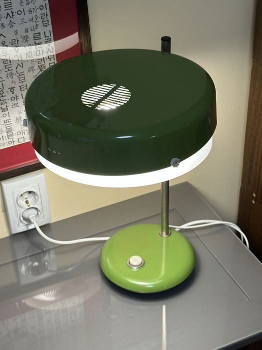 Настольная лампа советского времени