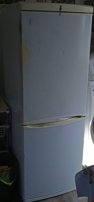 LG холодильник рабочий