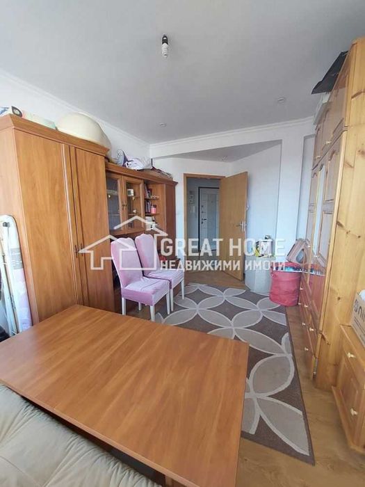 Дава се под наем Тристаен апартамент в Търговище, Център - 65 кв.м за 306 € - Снимка #6