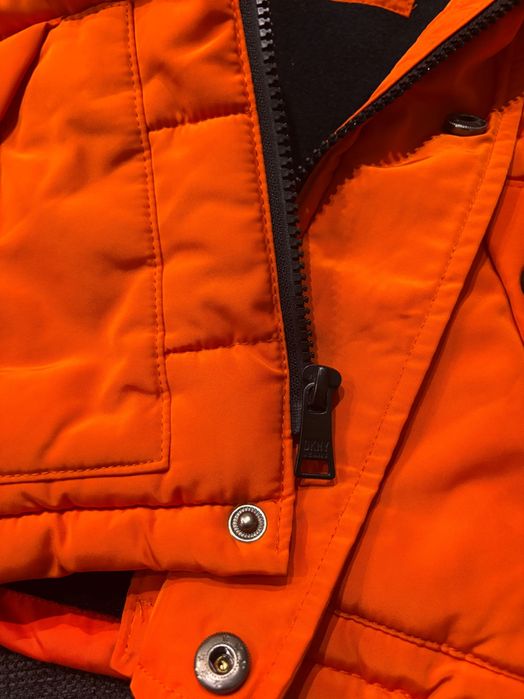 Намалена цена!!! DKNY Яке размер 18м