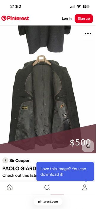 Продавам италиянско мъжко палто от кашмир.