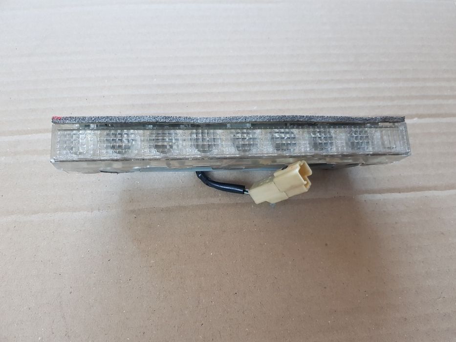 Трети стоп за Peugeot Citroen Lexus Toyota