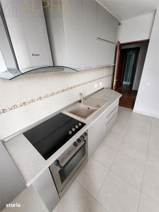 De vanzare apartament 3 camere, 2 bai, loc de parcare si boxa - Bistri