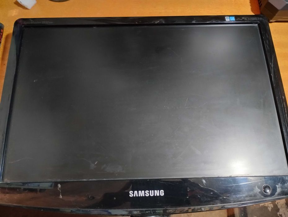 монитор Samsung SyncMaster 2032BW