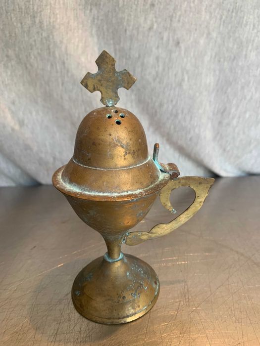 Стара домашна кандилница