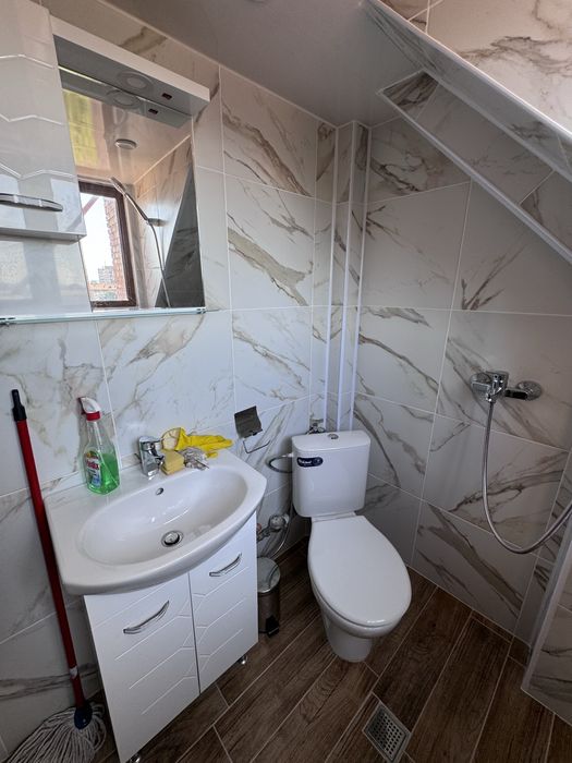 Продава се Тристаен апартамент в Казанлък - 80 кв.м за 1020 €/кв.м - Снимка #9