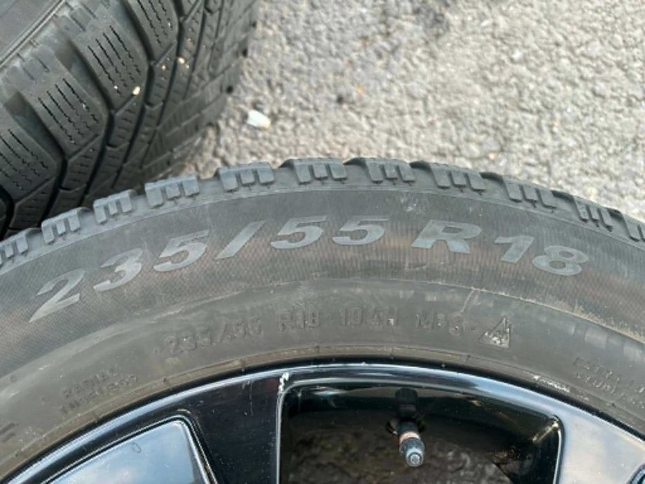 Roti Jante aliaj V-Spoke 5x108 Black Cauciucuri All-Season Iarna M+S 235 55 R18 Volvo XC40 XC60