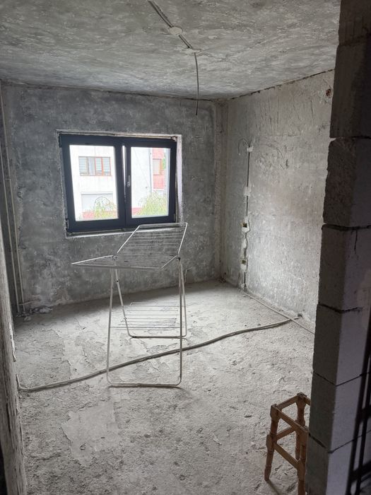 Apartament 4 camere Radauti
