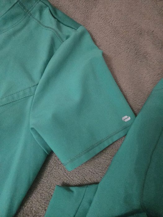 Медицинска униформа Cherokee