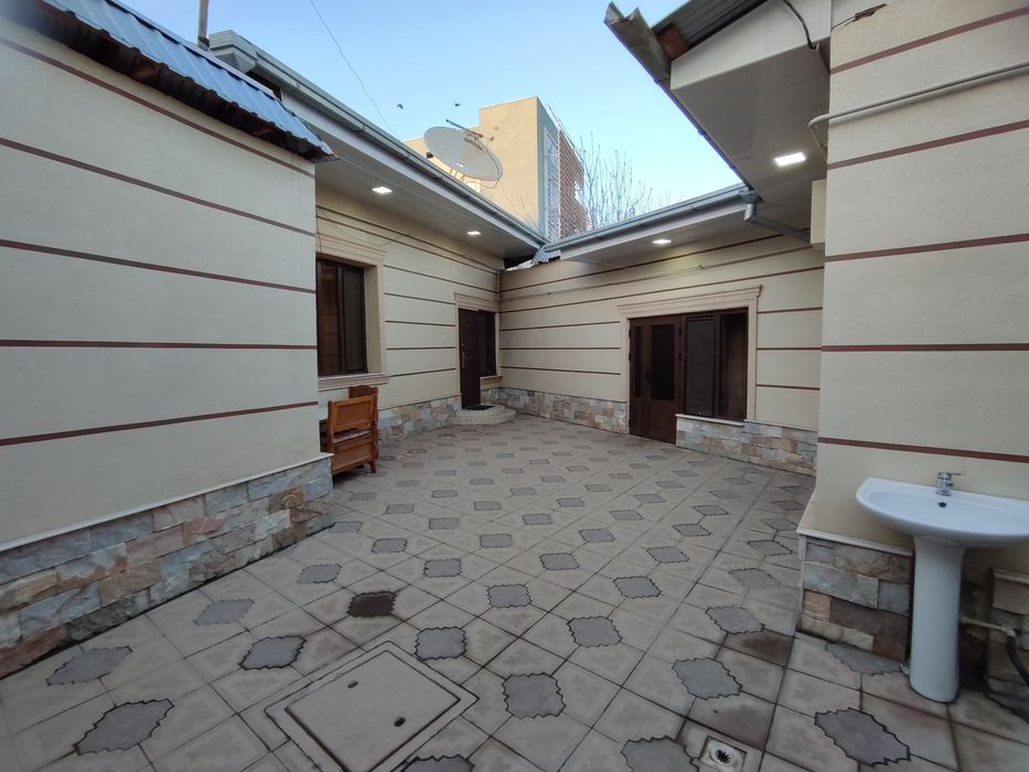 Продается участок 2 сотки Мирзо - Улугбекский р-н ориентир Мать и Дитя