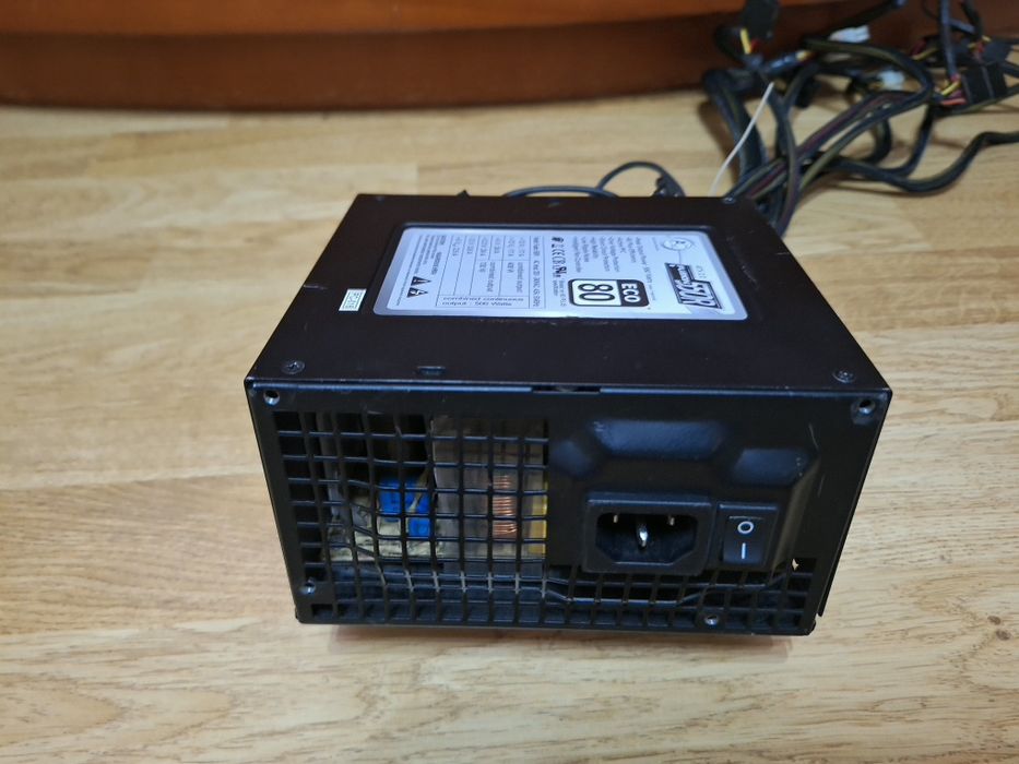 Sursă PC ATX Fusion 550 R, Eco 80, 550W, silențioasă, eficientă.