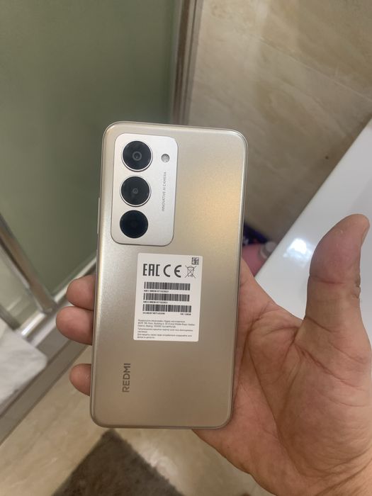 REDMI 15 256 продам в хорошом состояние корорбка есть