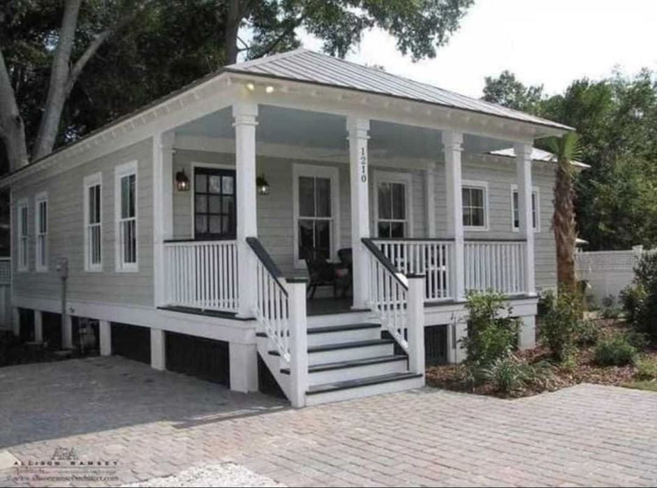 Case pe structura metalica