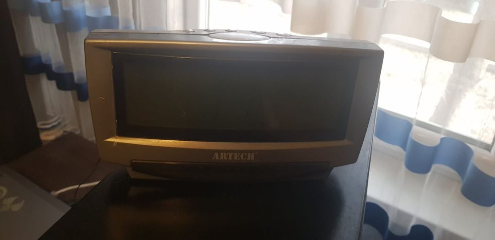 Продам электронные часы.