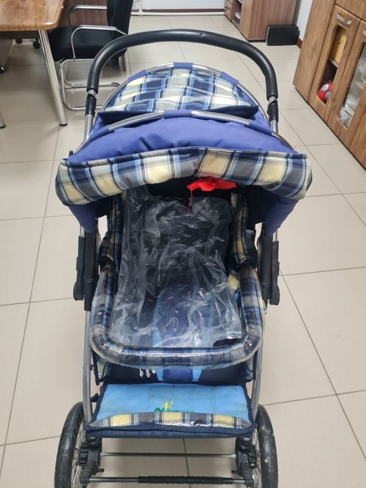 Продам детскую коляску