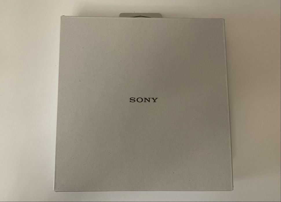 Sony WH-CH720N - Безжични слушалки с активно шумопотискане, черни